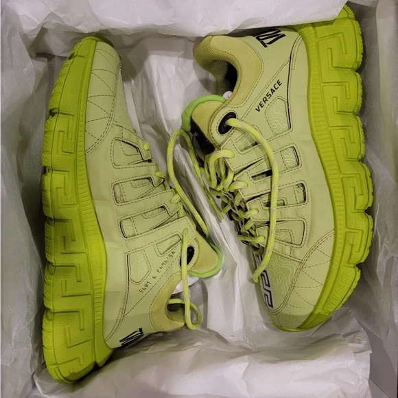 Versace neon sneakers - Picture 1 of 5